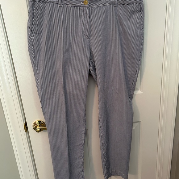 Talbots Weekend Chino 14W - Picture 2 of 4